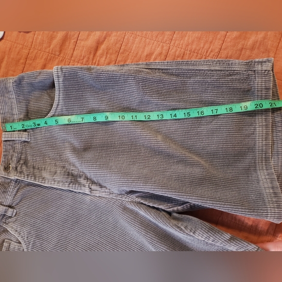 Vintage Quicksilver Corduroy Shorts Size 32 - Picture 10 of 11